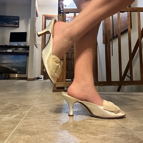 Daniel Green white heels - Picture 1 of 8